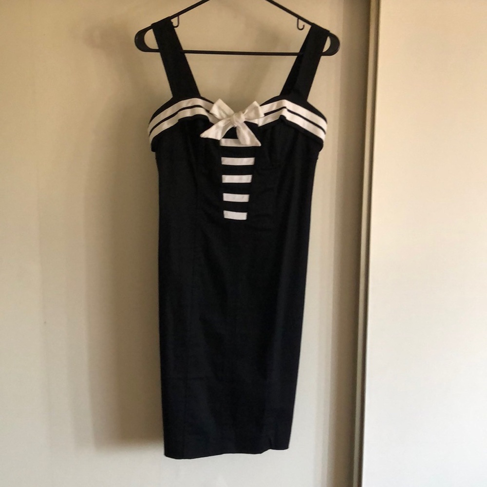 Sexy black & white pinup pencil dress